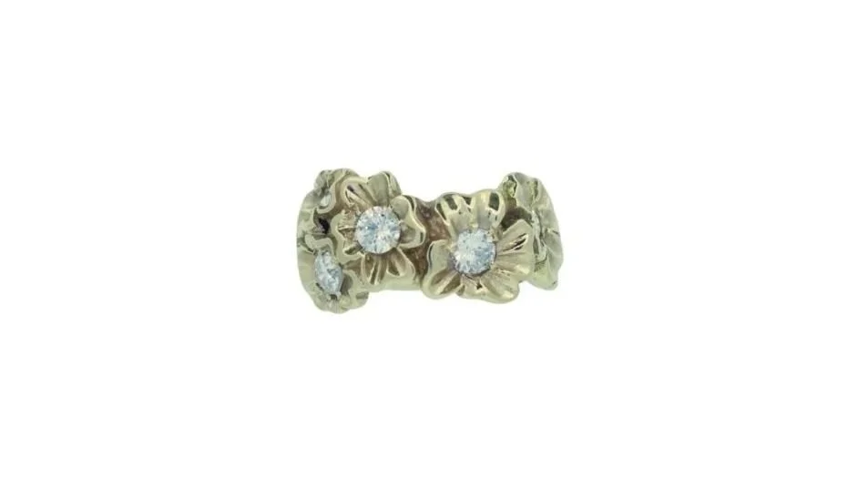14k Yellow Gold and Round Brilliant Cut Diamond Flower Ring