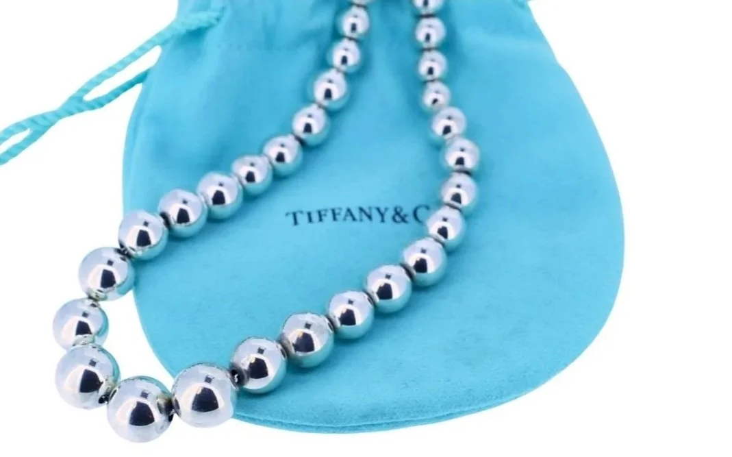 Tiffany Hardwear Ball Necklace, with branded pouch included.