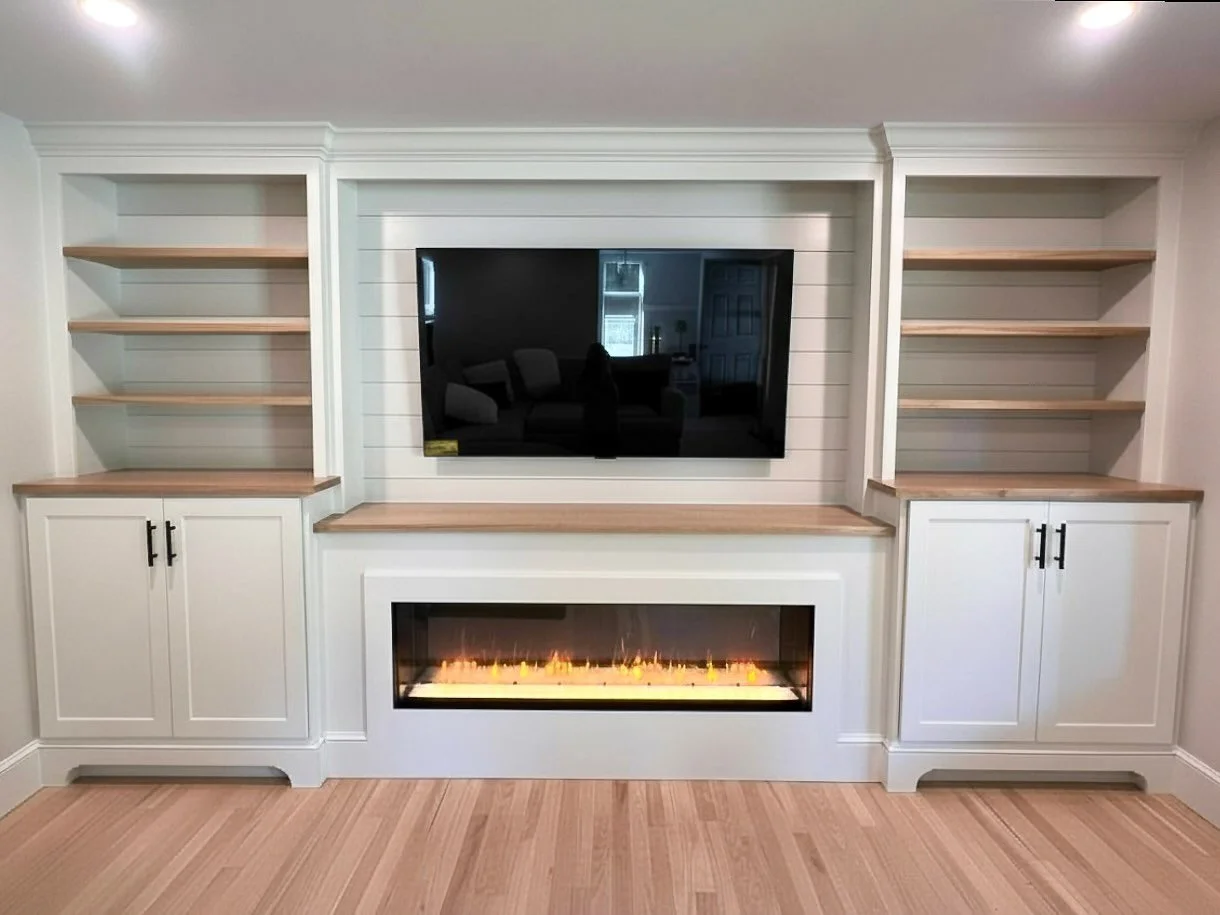 Built-In Fireplace In Acushnet
