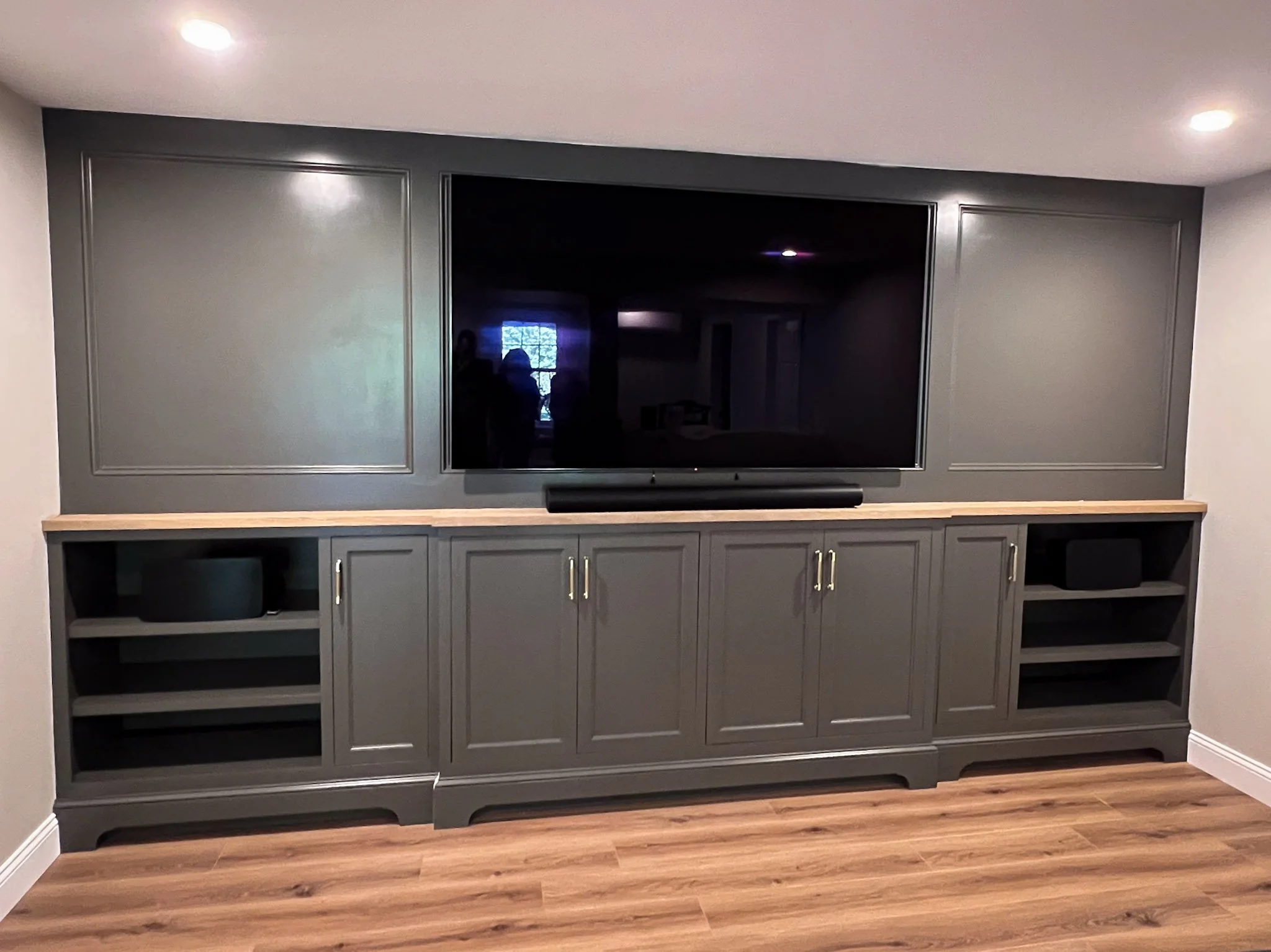 Built-In Media-Wall - Fairhaven