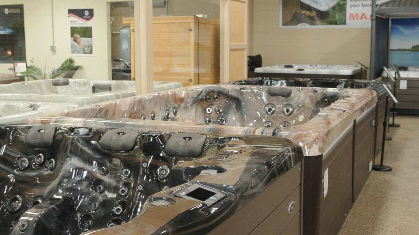 Why a Hot Tub Dealer’s Reputation Matters for Alberta Homeowners