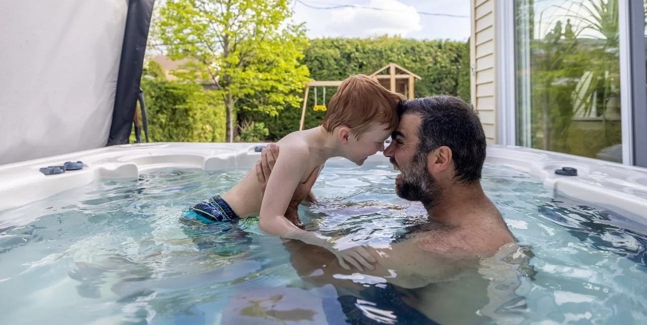 7 Essential Tips for Hot Tubbing Safely at Home