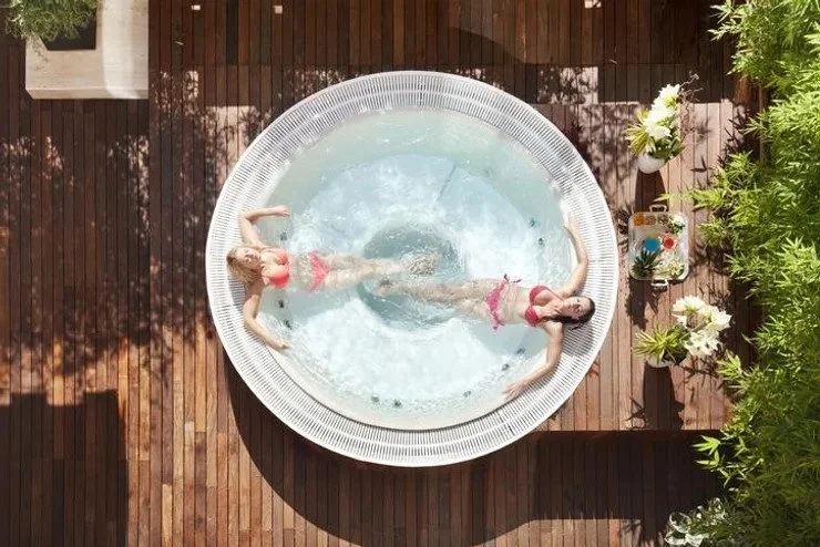 How Long Should a Hot Tub Last