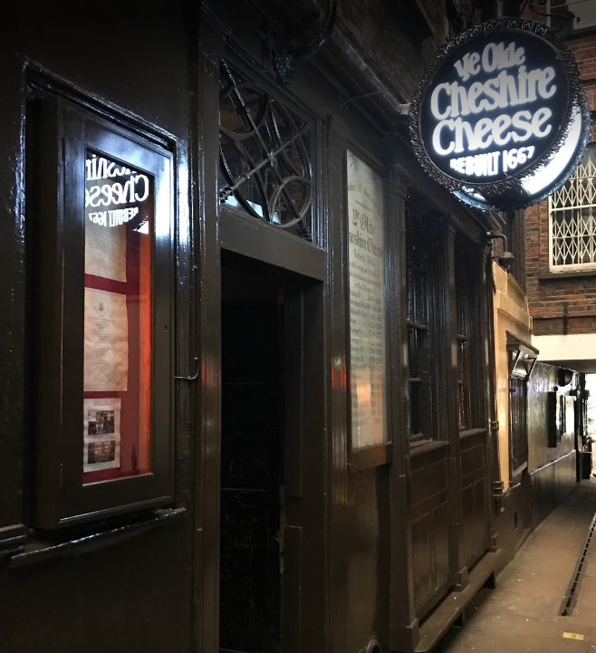 The front sign of the Ye Olde Cheshire Cheese.