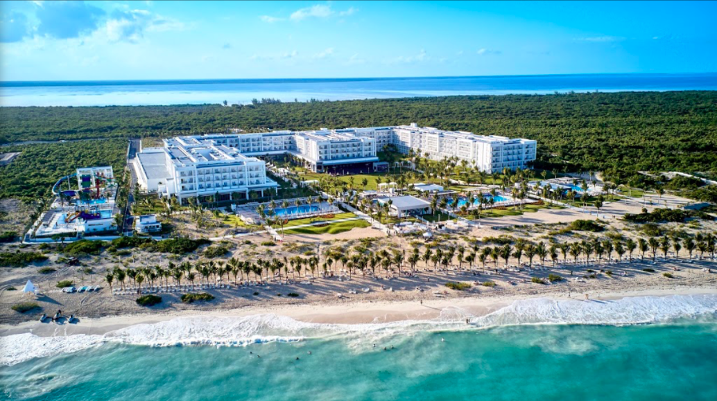 Hotel RIU Dunamar: All-Inclusive Bliss on Mexico’s Costa Mujeres