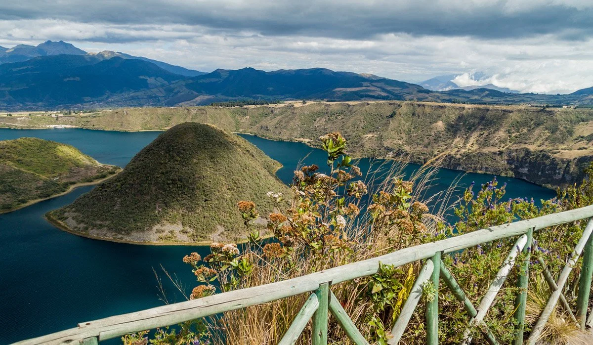 El Encanto: The Chalet Between Two Volcanoes