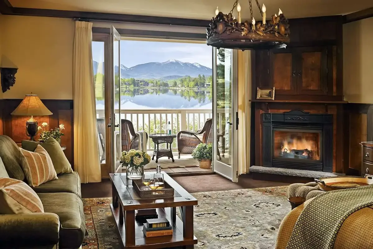 Mirror Lake Inn_Lake Placid_mirror_lake_suite_1 via website_July 2026.webp
