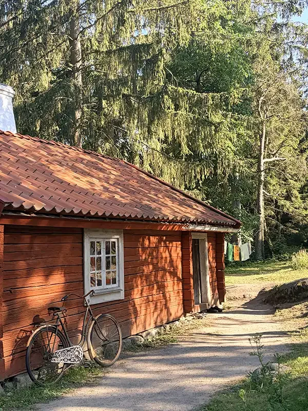 3 Days in Stockholm_Image2_AnOldCabinInSkansenMuseum_AnaliseSaavedra.webp