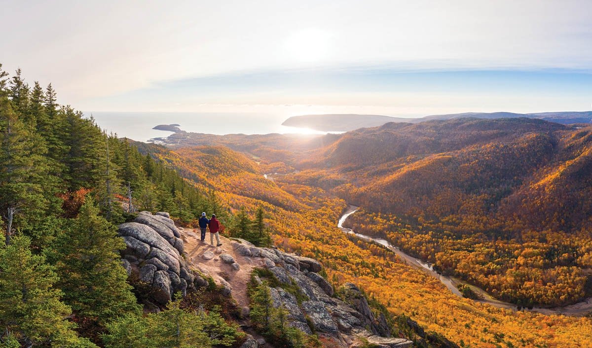 Cape Breton in Autumn: A Scenic Cabot Trail Travel Guide