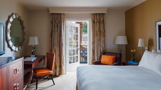 A bright, homey hotel room in Nashville.