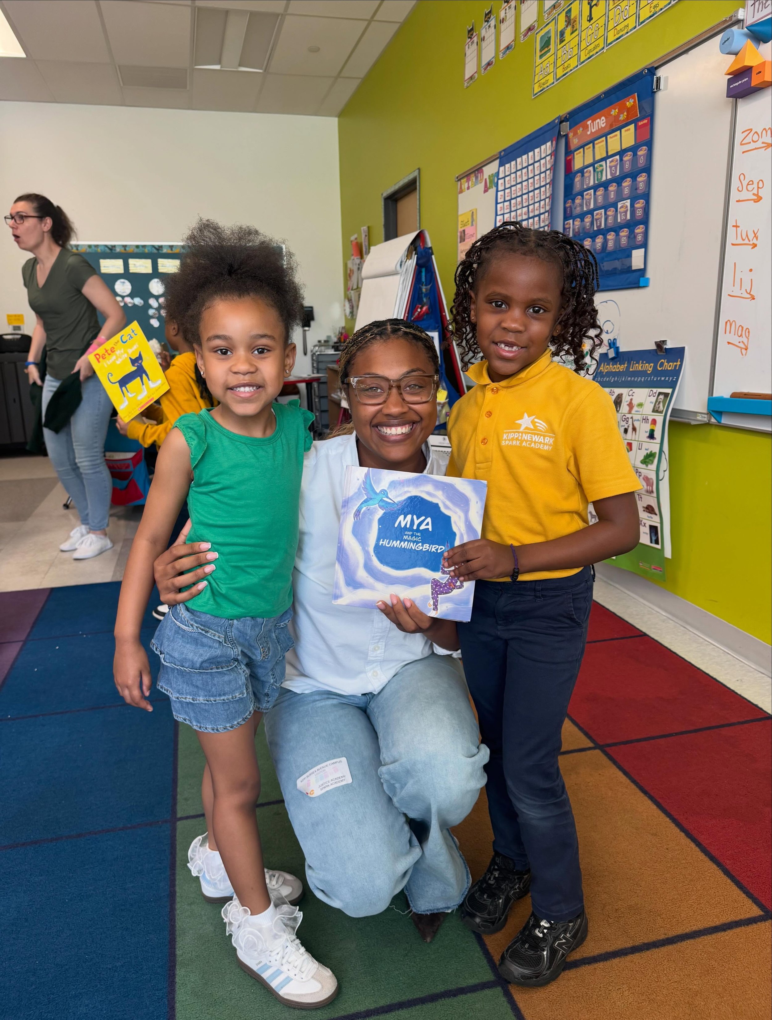 Career Day with KIPP Spark Academy was a huge success! 🎉📚🩺

The students brought incredible energy and excitement to every presentation, and it was such a joy to share my journey with them. Here are a few of my favorite moments with some of the fu