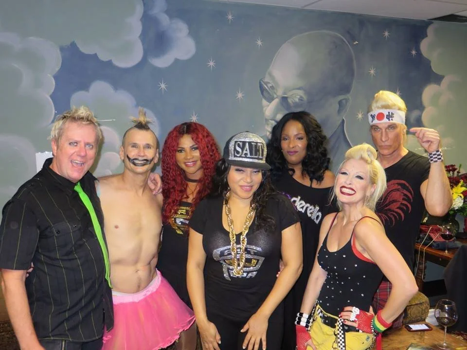 Salt-N-Pepa performs with No Duh