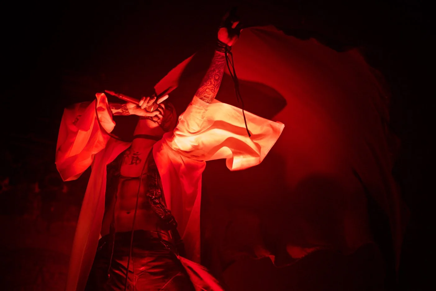 DIRENGREY_Kyo1_ShojiVanKuzumi.jpg