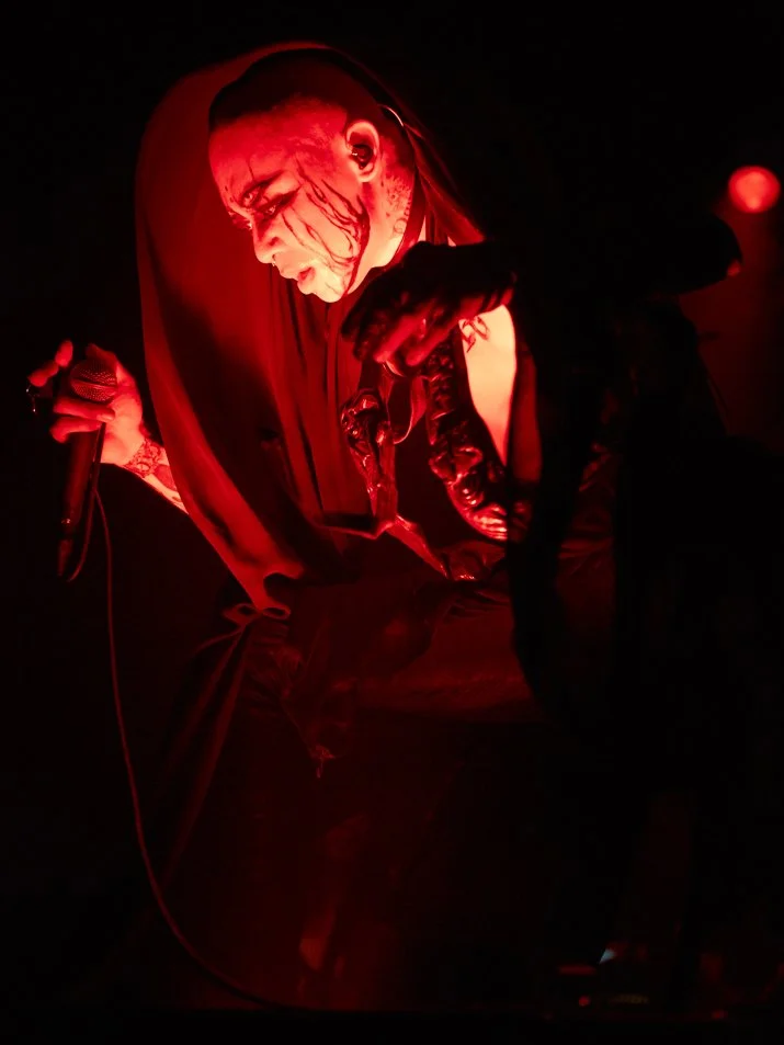 DIRENGREY_ShojiVanKuzumi_5.jpg