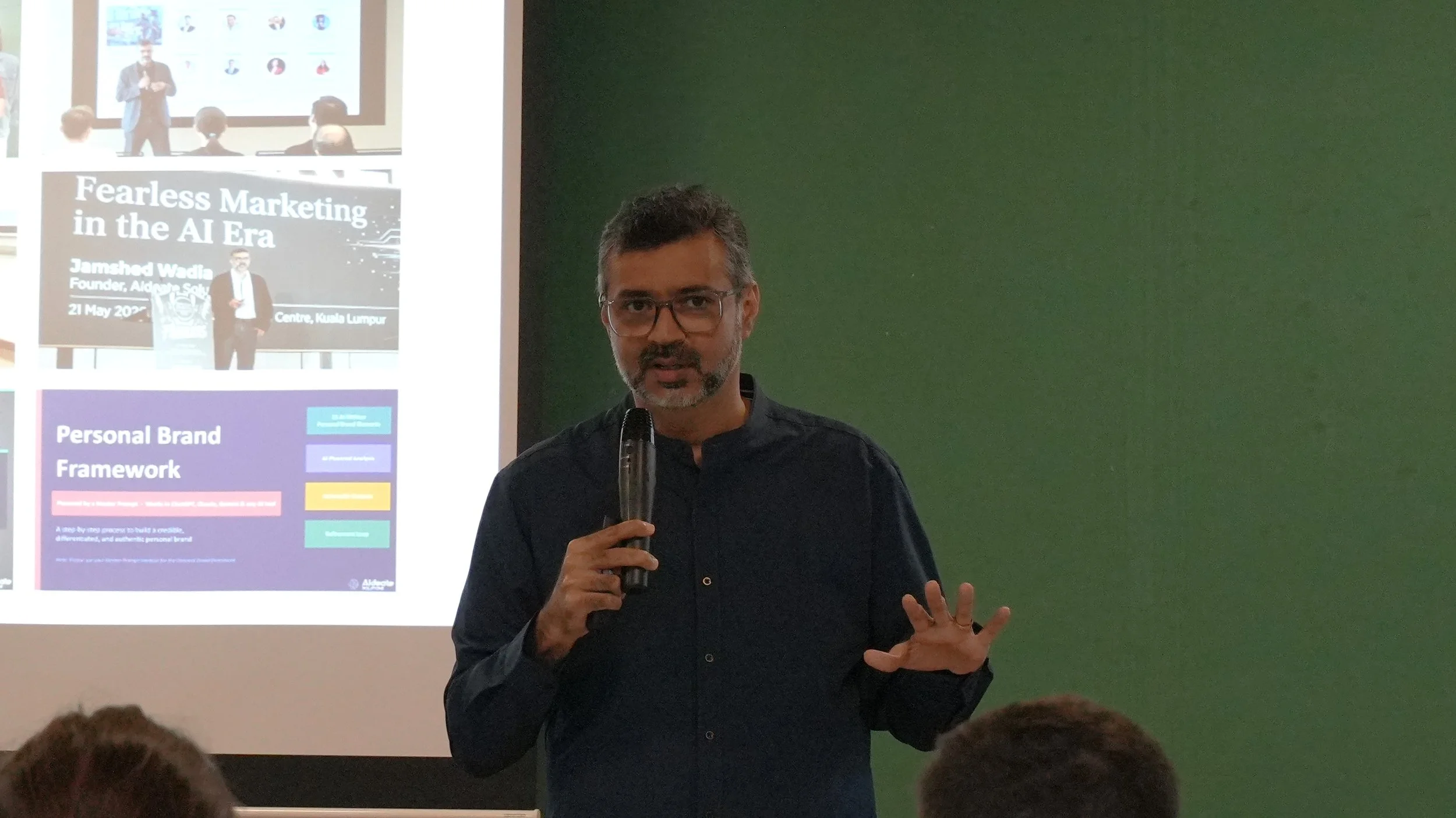 NTU Entrepreneurship Academy at NTU Innovation Port: Speaking to Italian delegation about Singapore's Innovation and Startup Ecosystem. 