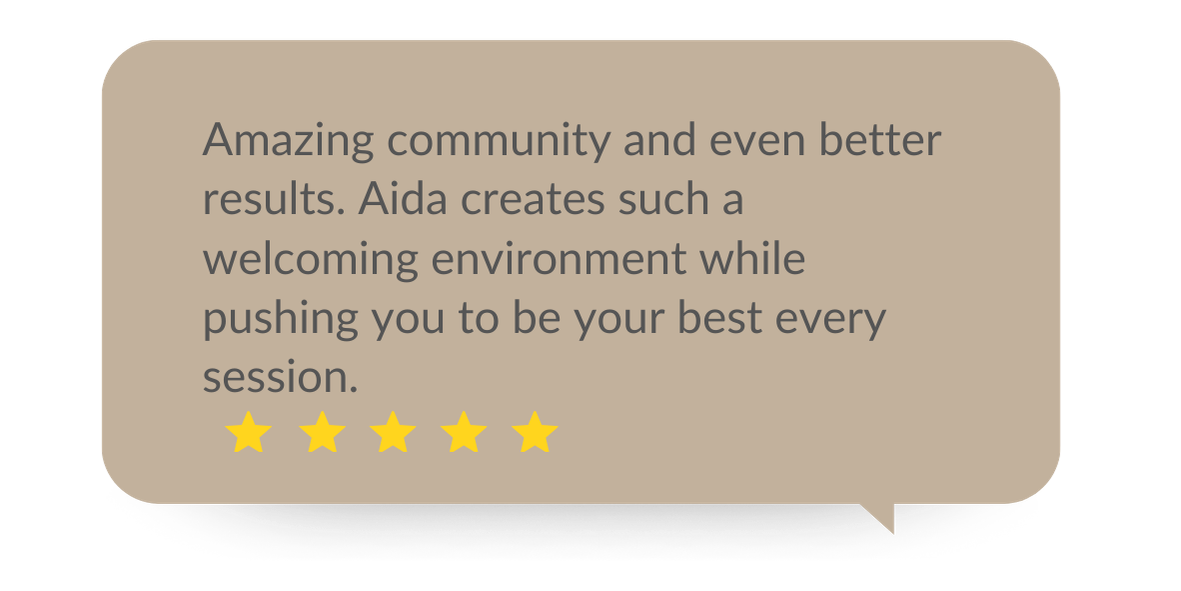 Customer review comment praising Aida for creating a welcoming environment and encouraging clients to be their best during each session, with a five-star rating.