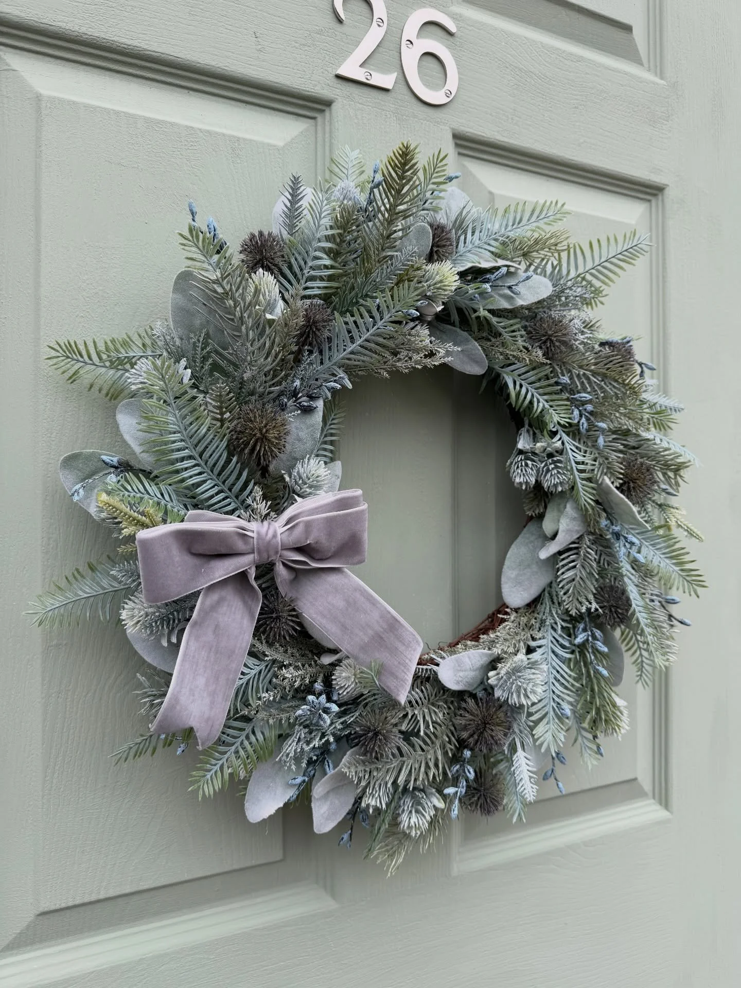 Last one left - ready to send - free delivery - links in bio 🎄this one is on its way to its new home