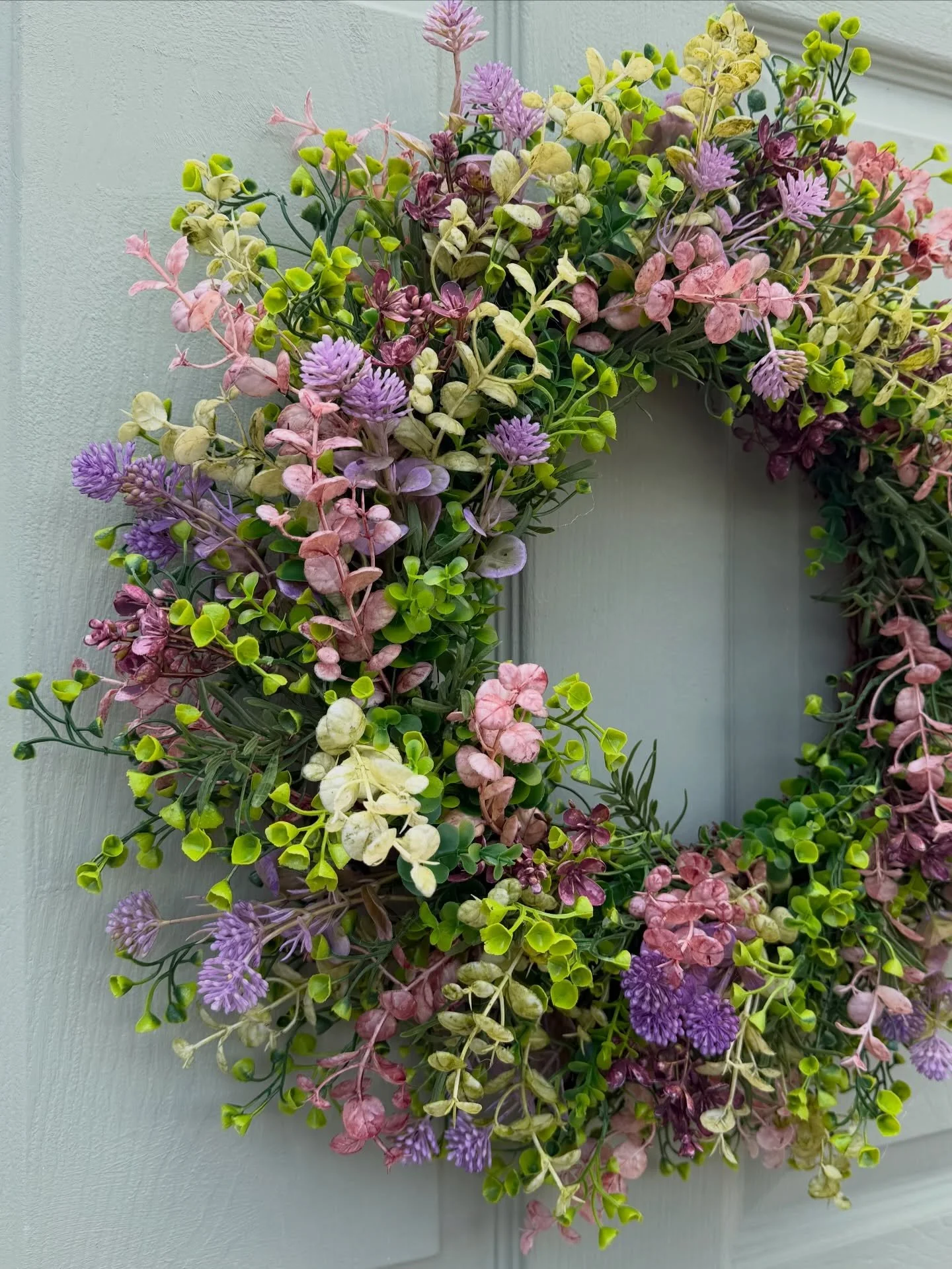 New - spring wildflower wreath -  available on my website and on Etsy - 🔗 links in my bio