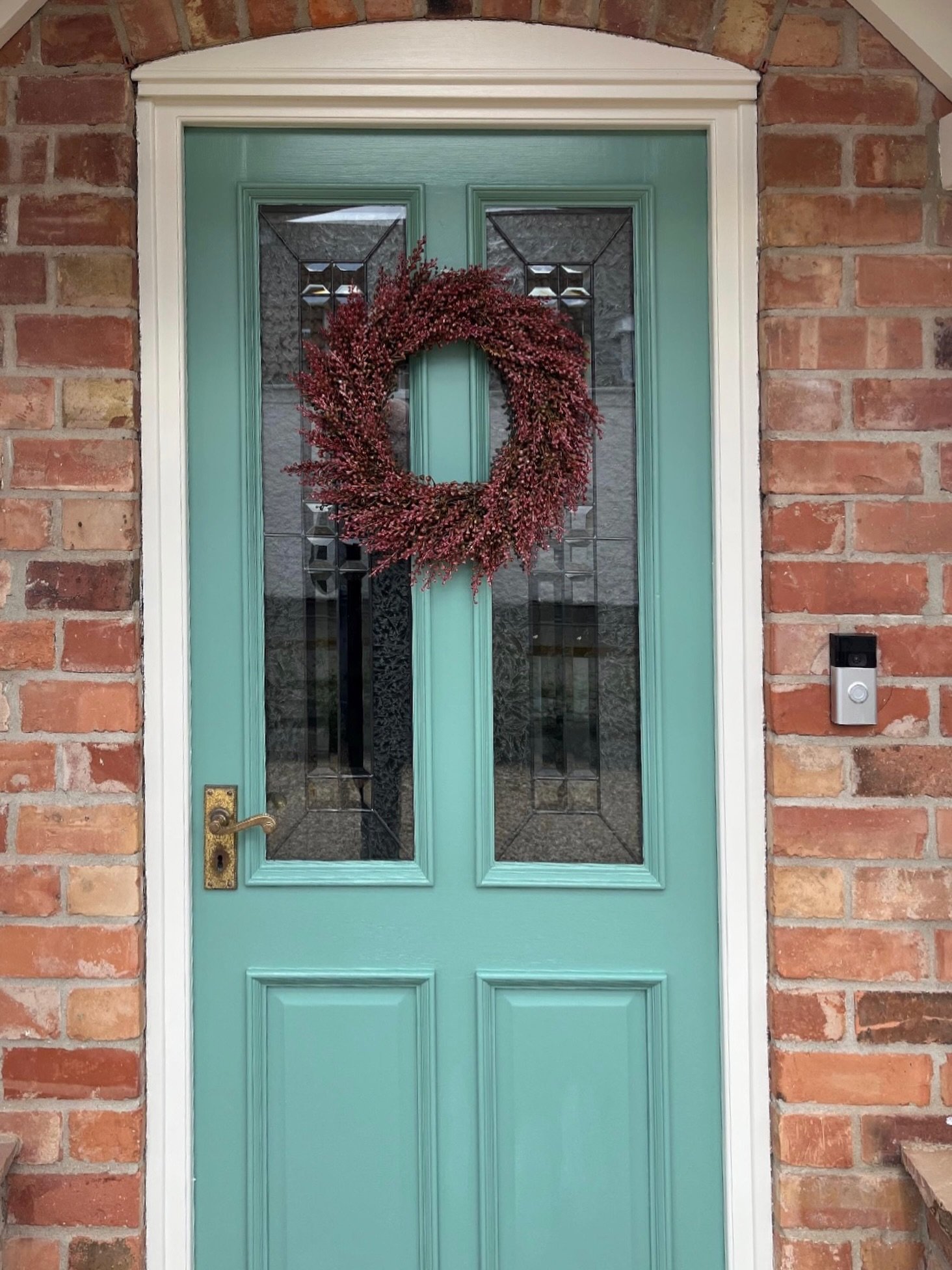 Customer photo : I love seeing six and twenty wreaths on your doors - doesn&rsquo;t the Pepper-berry wreath look lovey on this beautiful door!