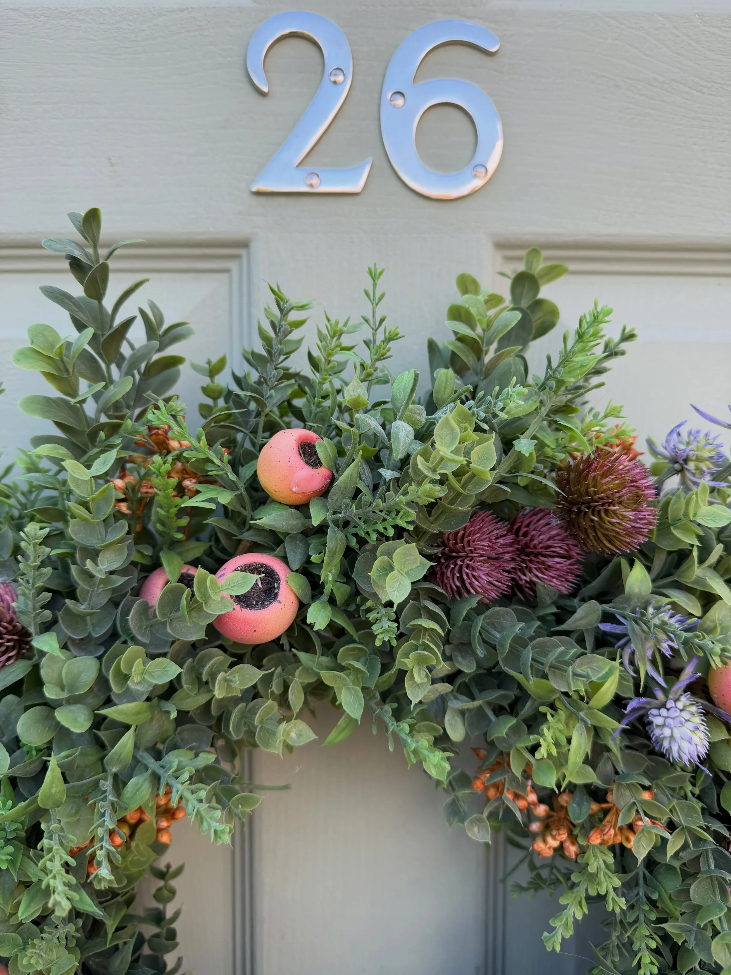 New wreath : I think I&rsquo;m in love, but I say that about most of my wreaths - link in bio to my website and my Etsy shop