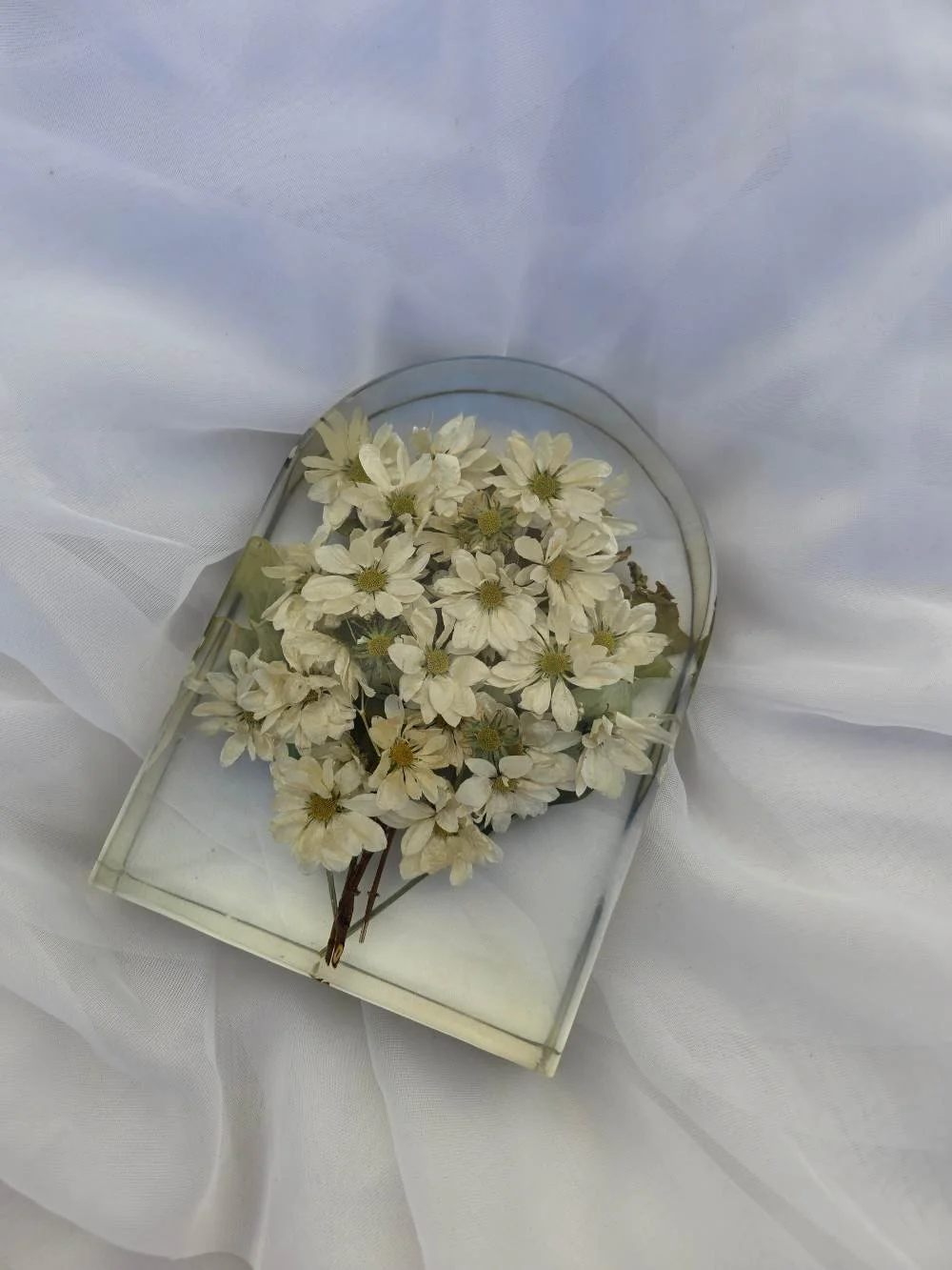 chase-that-bouquet-flower-girl-arch.jpg