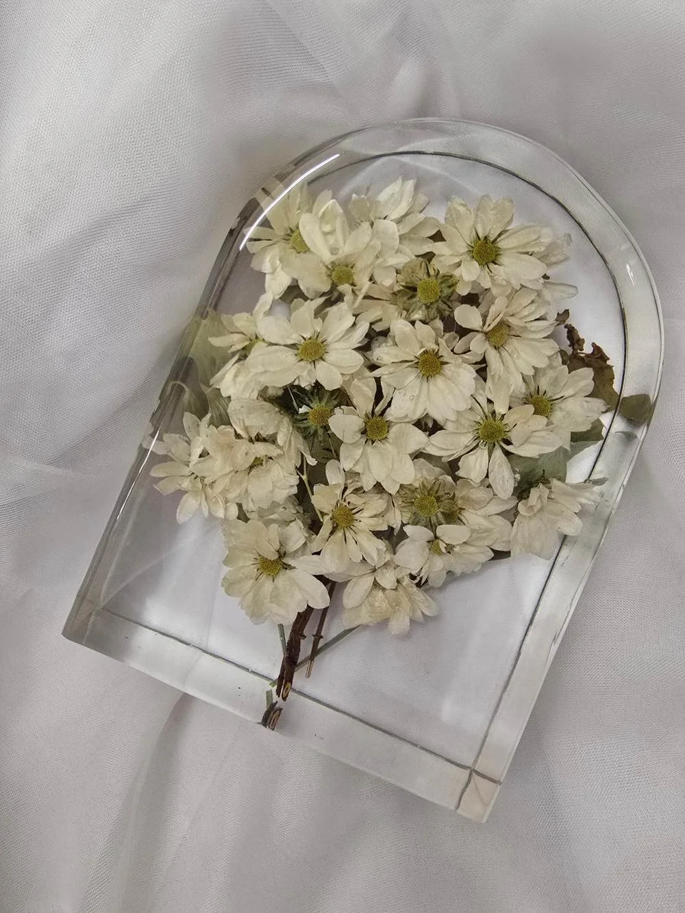 chase-that-bouquet-flower-girl-arch-flower-preservation.jpg