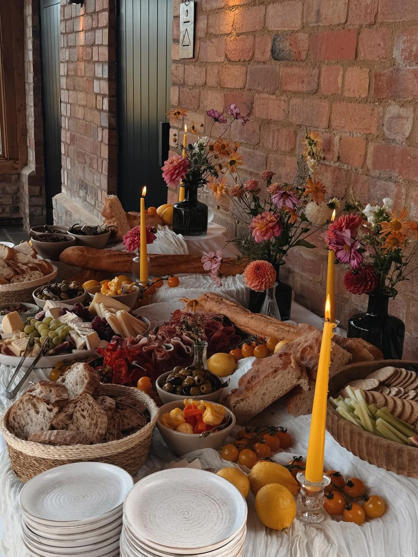 B U S Y  B E E S 

It&rsquo;s been a whirlwind of a summer here at HQ! We&rsquo;ve been cooking up some wonderful treats, working on some fun new projects and most importantly, delivering spectacular events. 

Now that the seasons are changing, we ar