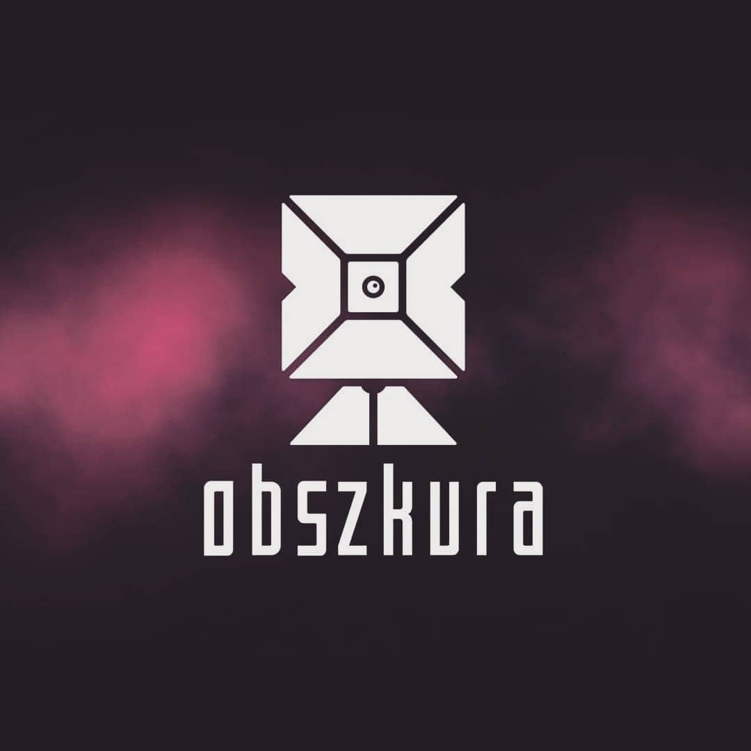 A logo featuring a geometric representation of a satellite with the text 'obszkura' underneath, set against a dark background with pinkish-purple bokeh effects.