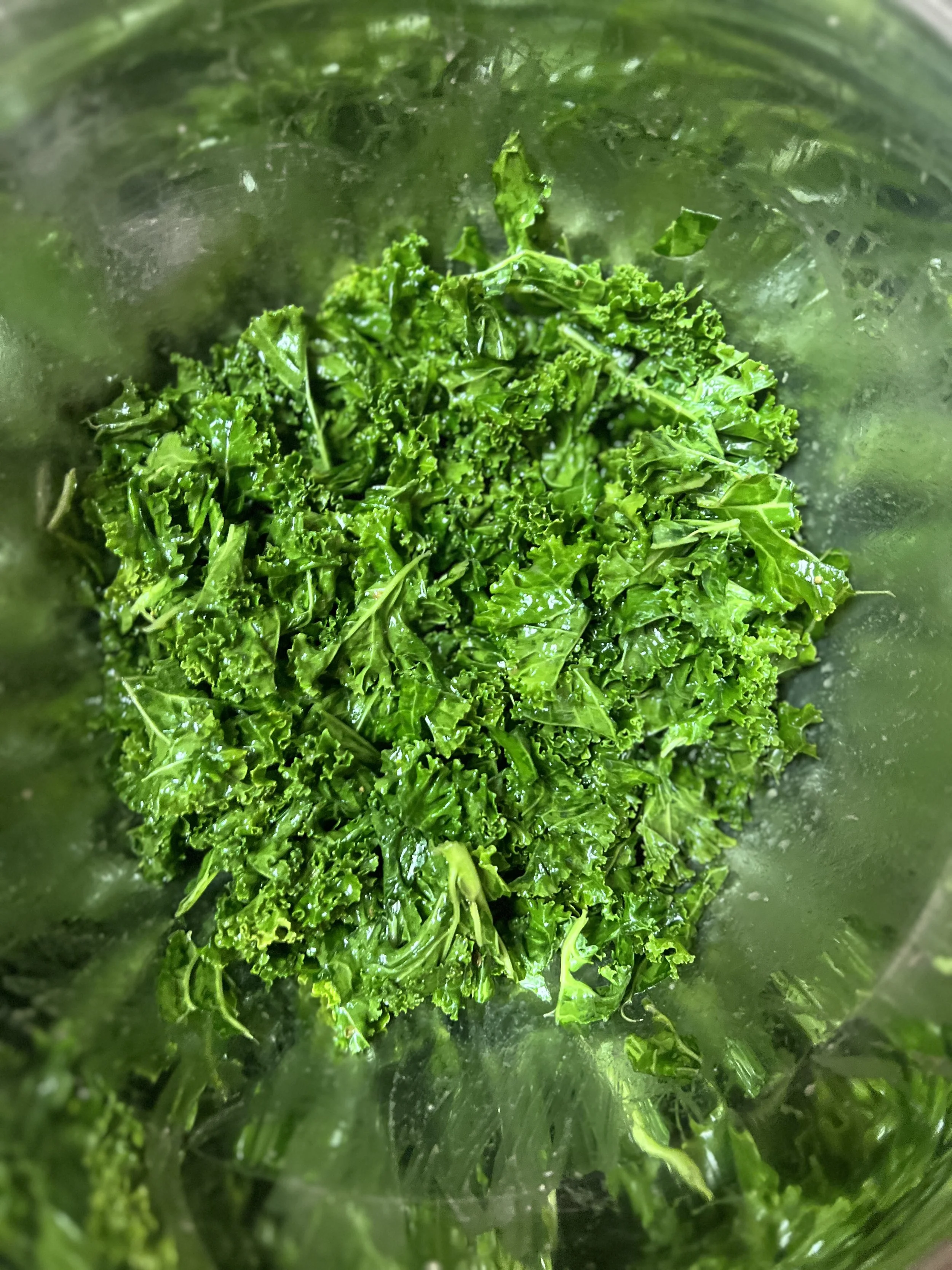 How to massage kale (the 2-minute tip that’ll make you actually like it)