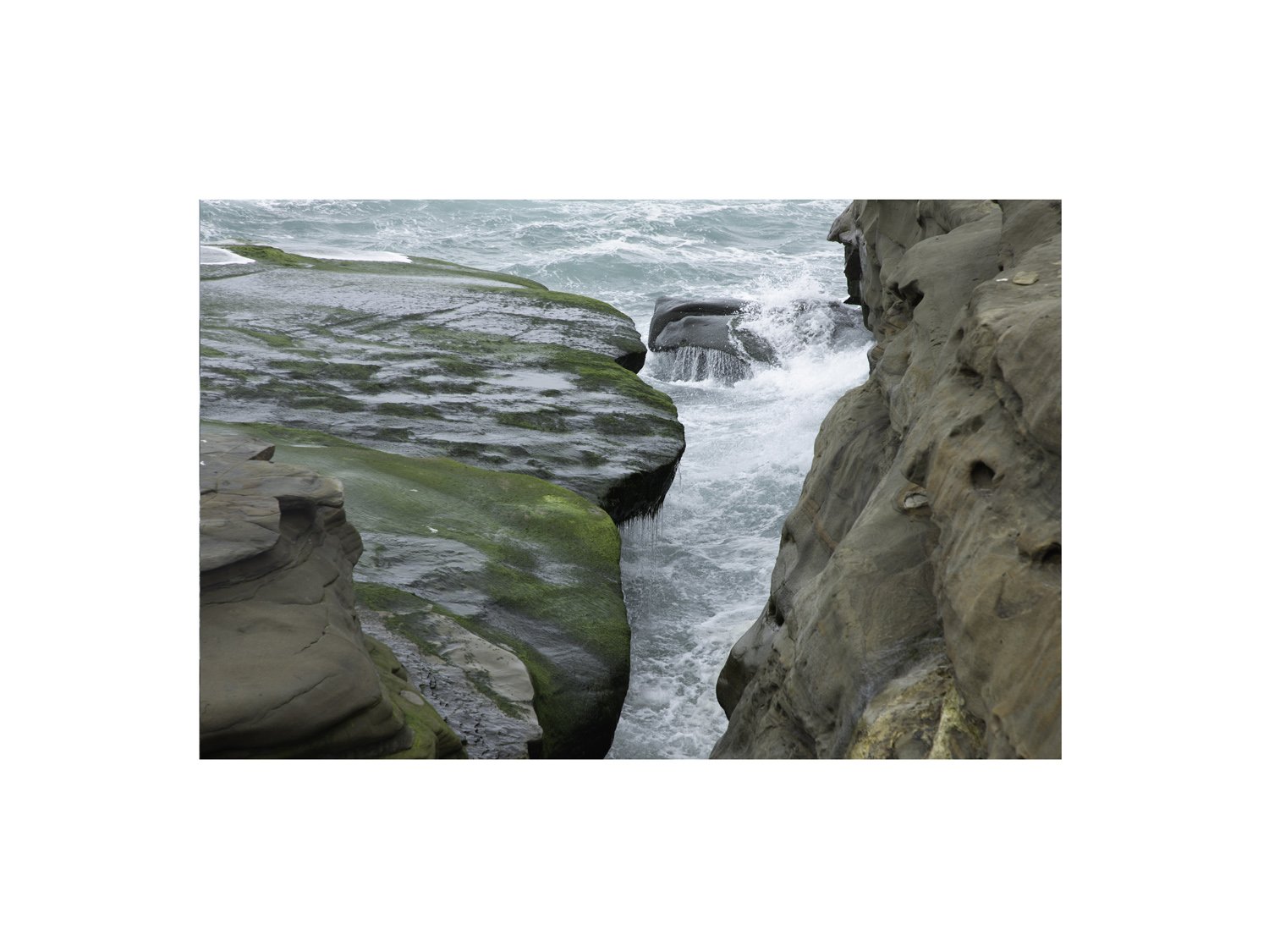 Coastal Rock II    • 14x11