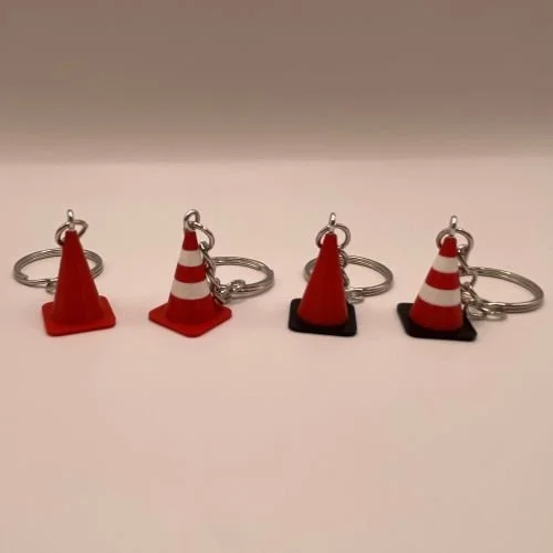 3D Tisk klíčenka ve tvaru dopravního kužele