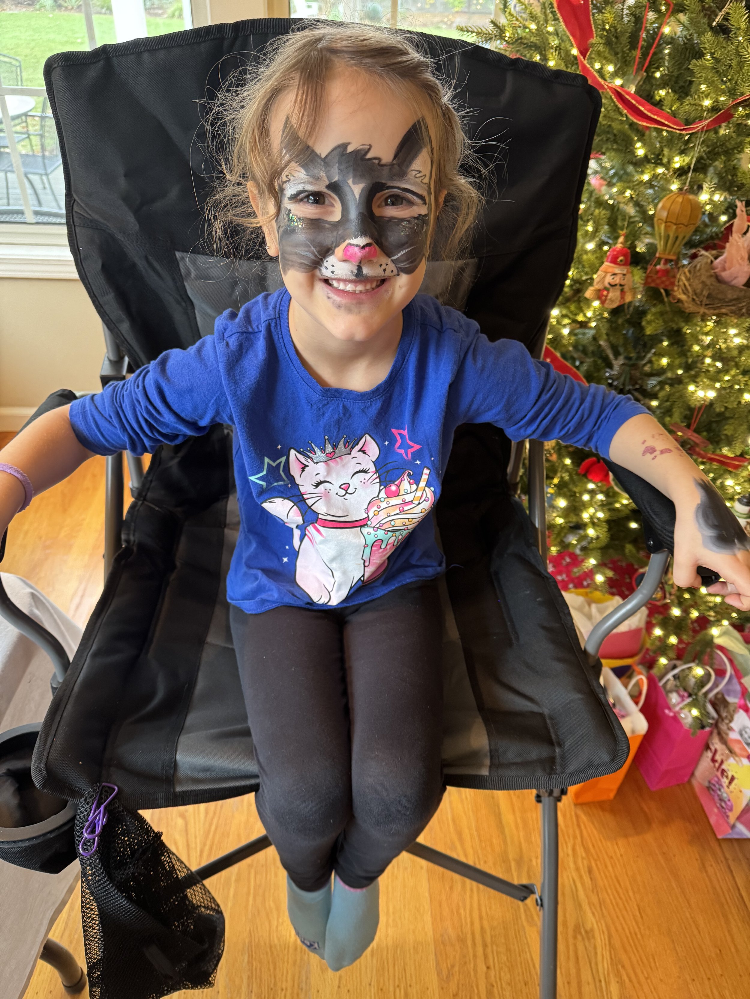 Face painting at a Sacramento birthday party.