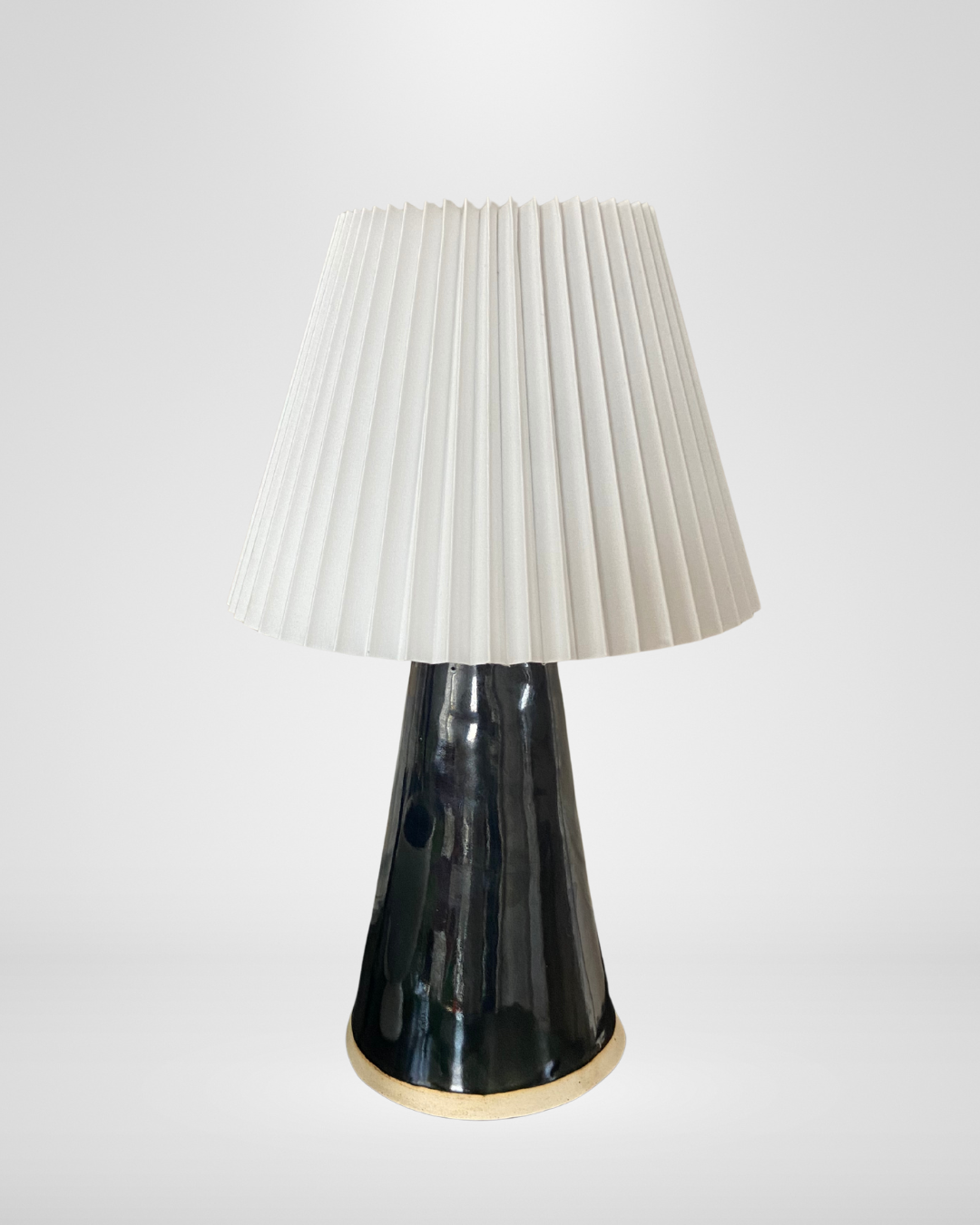 Solid Glaze Lamp