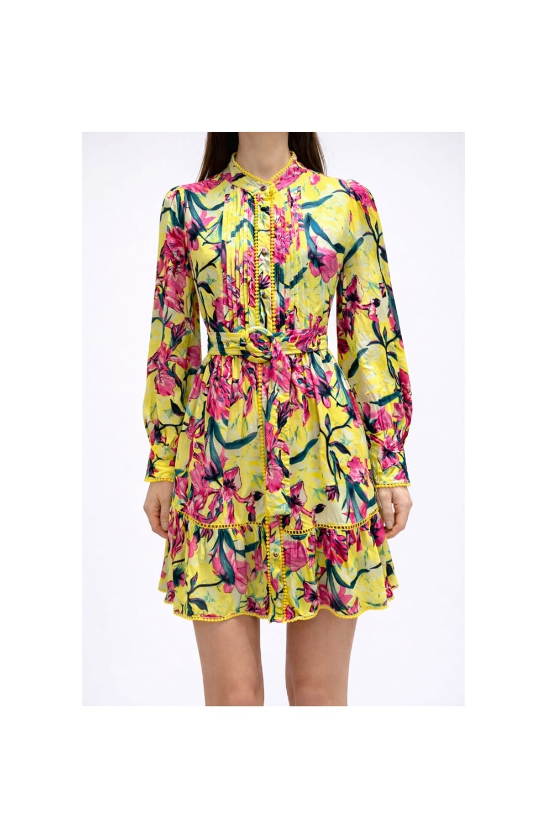 Honeygarden, gelbes Kleid mit Blumenmuster, Italian Designers, Frontansicht vorschau.jpeg