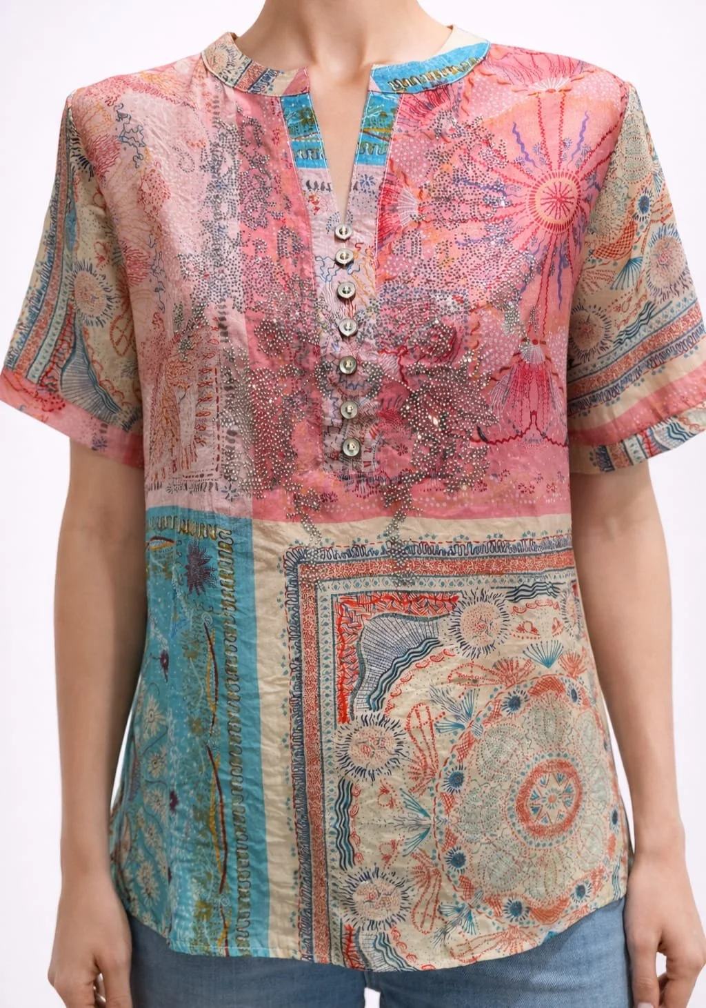 Gem Relic, Bunte Bluse mit Funkelsteinen, Italian Designers, Frontansicht.jpeg