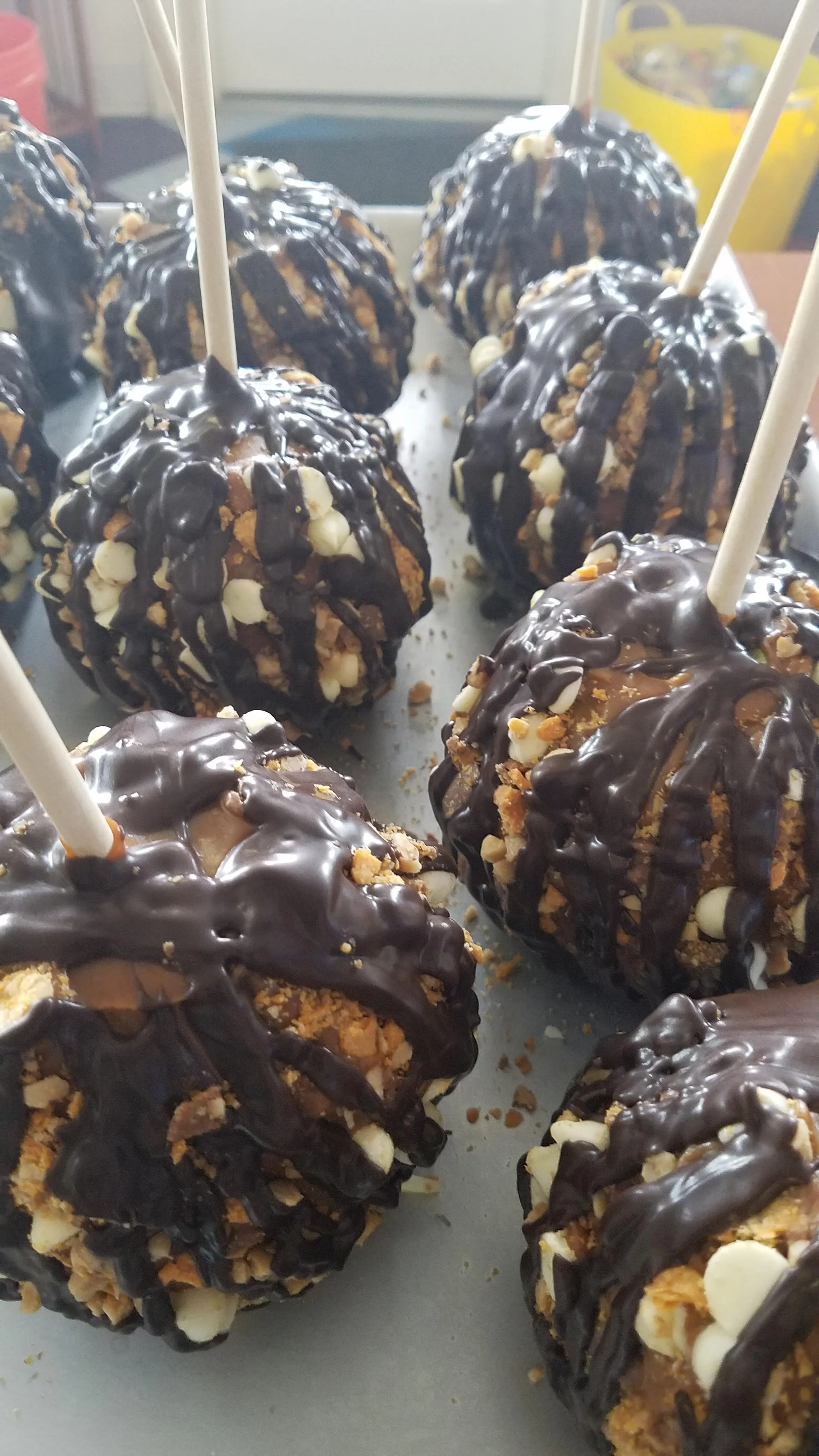 Dk Chocolate Everything .jpg