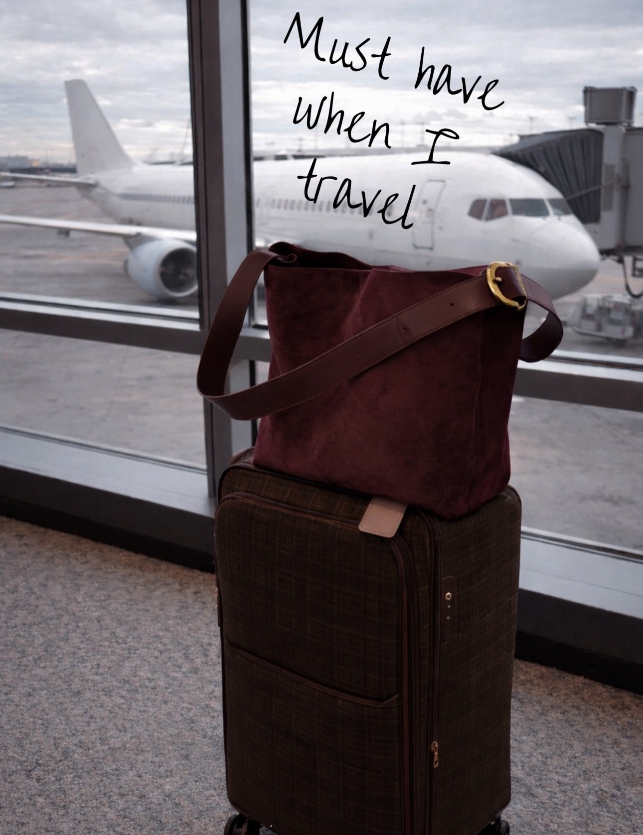 ✨✨Traveling can be hard on the body skin and mind and these are my must haves. ✨✨I would love to know what you feel better traveling with. These are my travel must haves!✨ #skinhealthexpert #travelwithapurpose #guthealthy #lifestyle #ａｅｓｔｈｅｔｉｃｓ