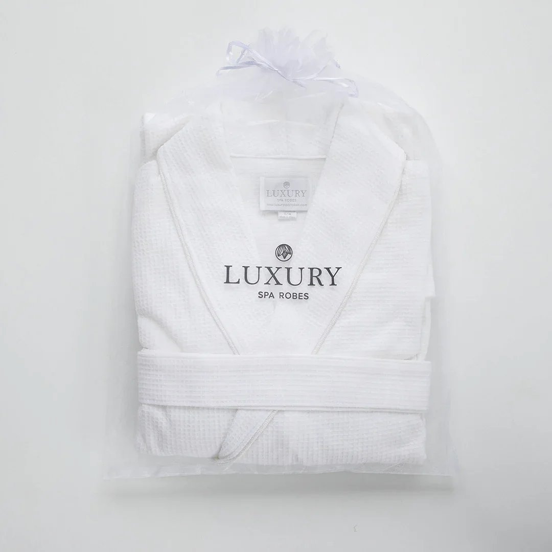 Luxury-Spa-Robes-Gift-Presentation-0766-FB.jpg.webp
