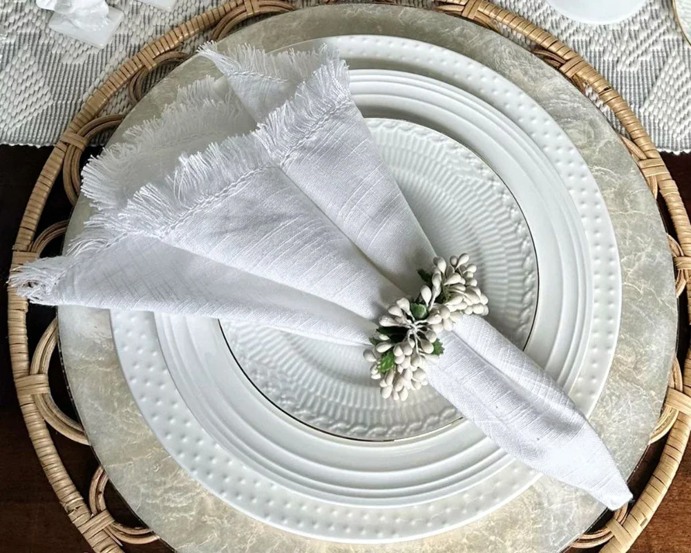 fold-napkin.jpg.webp