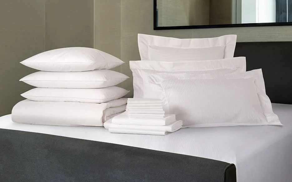 mgm-grand-skylofts-bedding-set-MGM-SKL-1230-BE-01-01-WHITE_lrg.jpg
