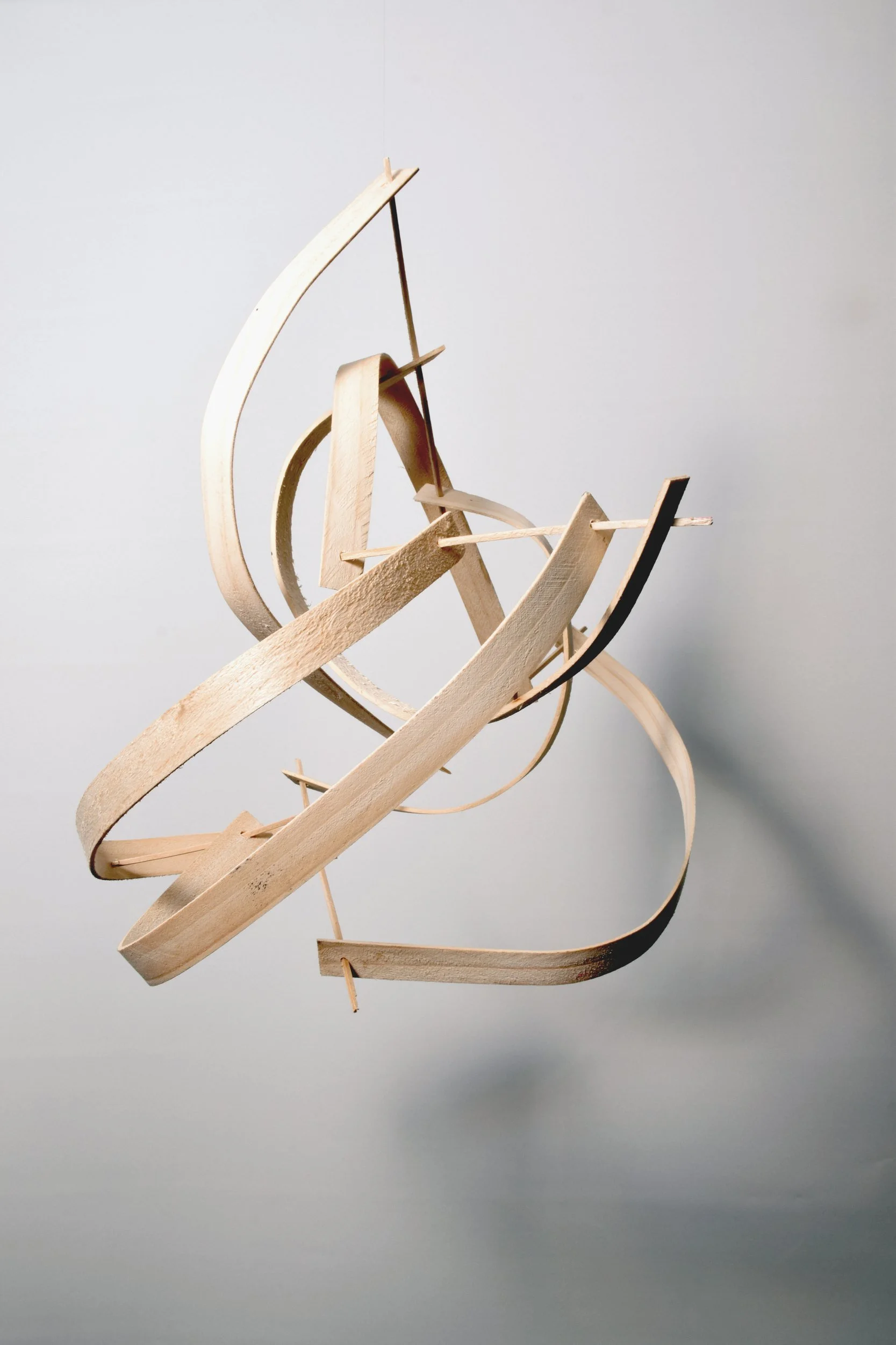 MÓVIL DE MADERA 1