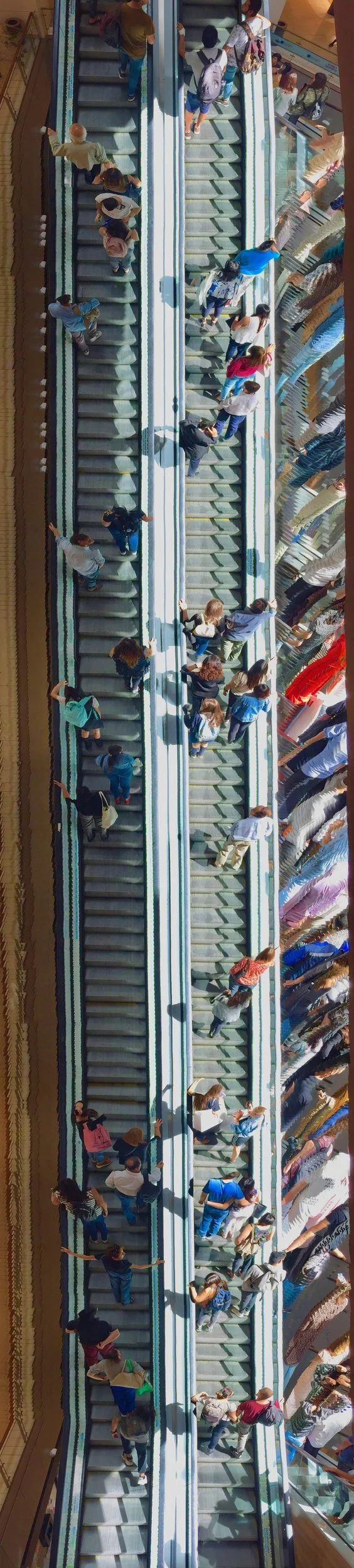 Escalera mecánica 2