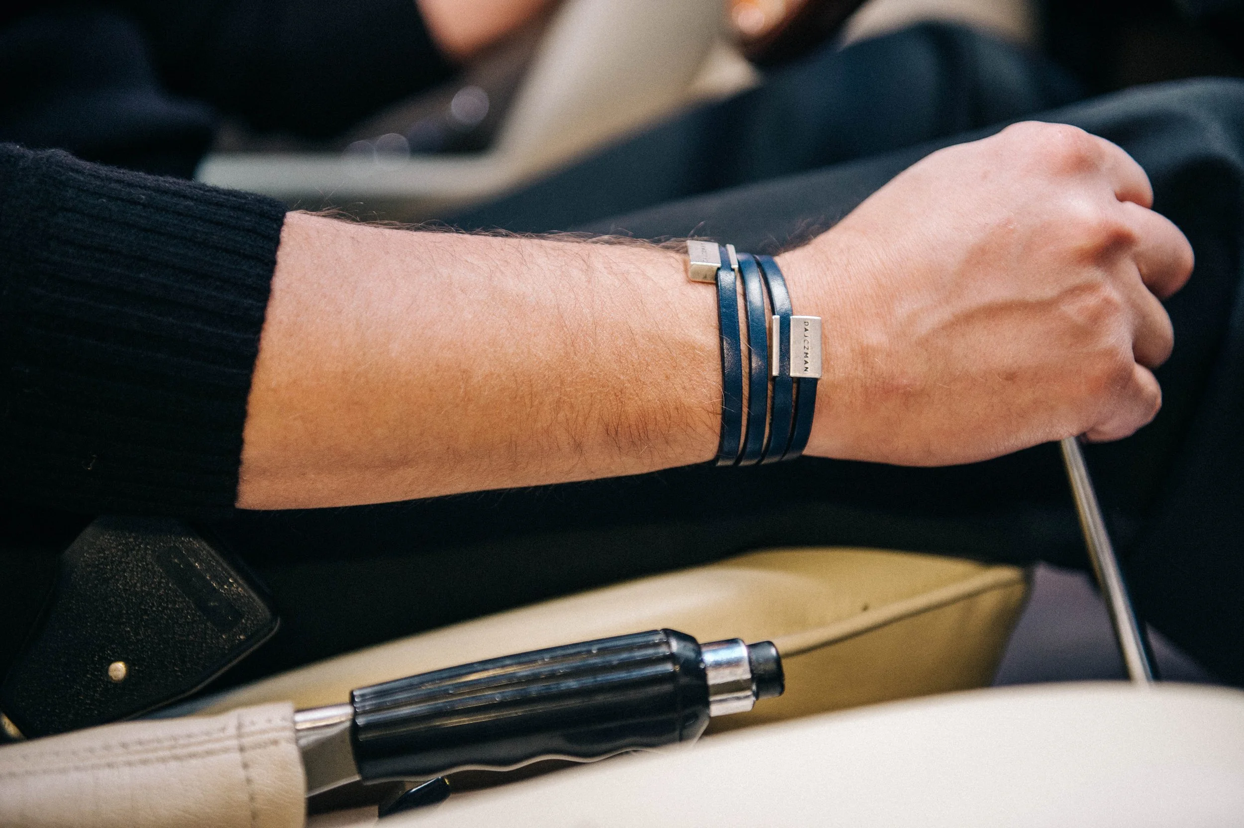 _DSC0978 ElectricBlue.jpg