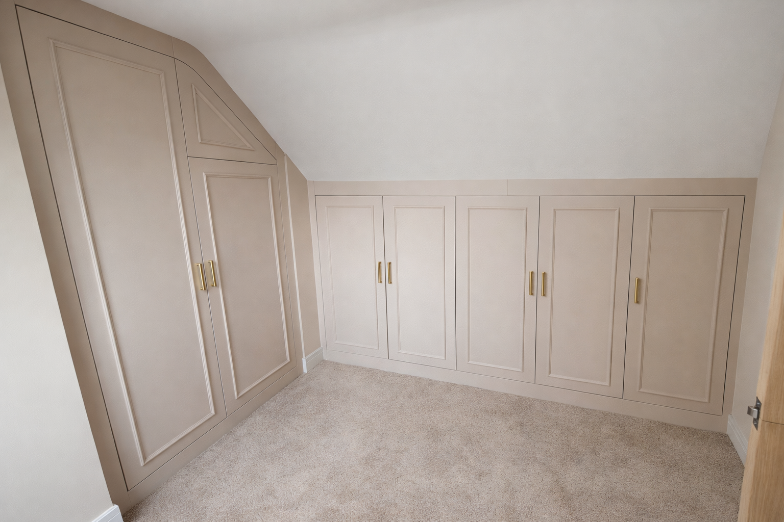 Wardrobes complete lytham.PNG