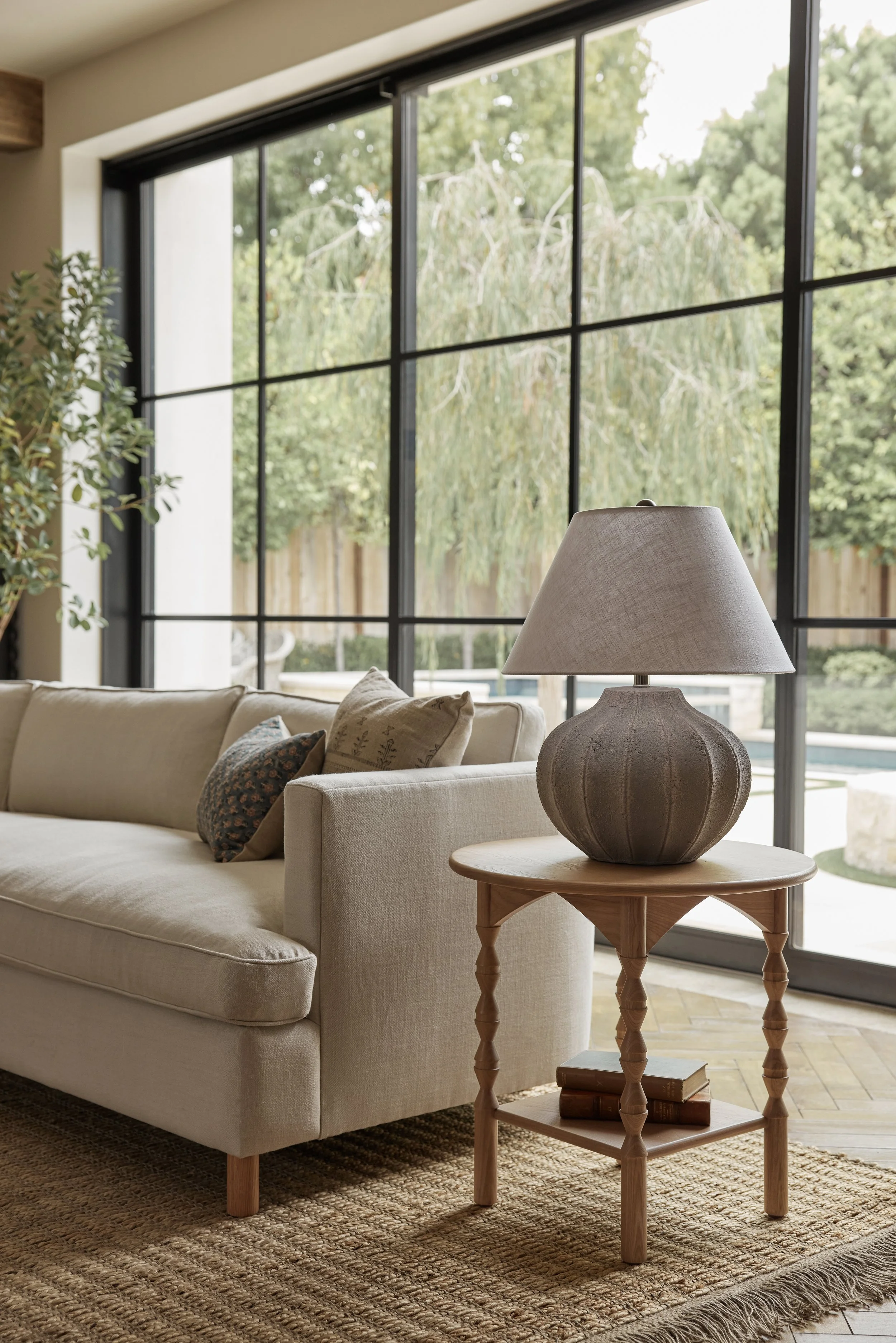 Living Room 2_18855.jpg