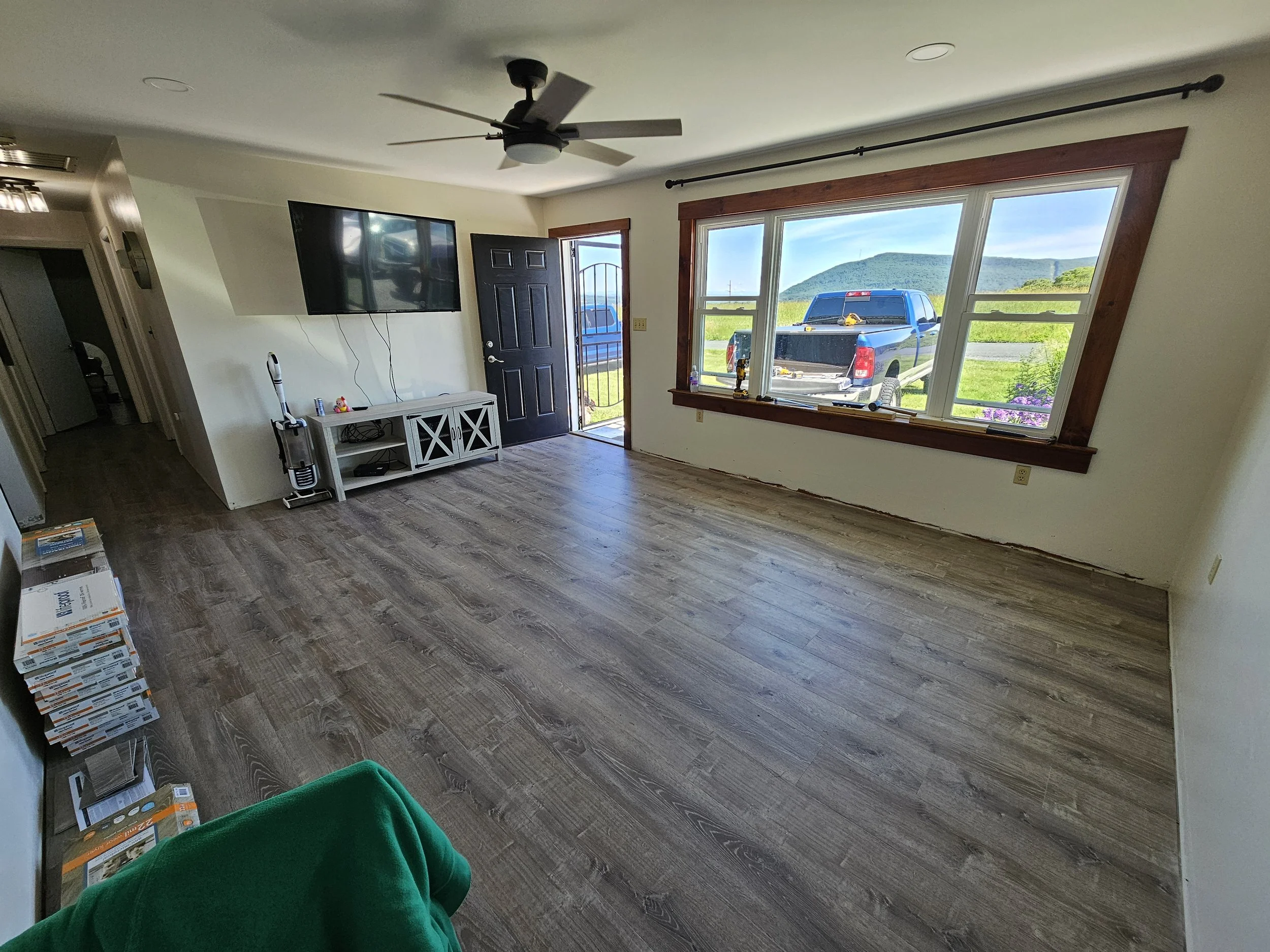 Luxury Vinyl Plank - Herndon, PA