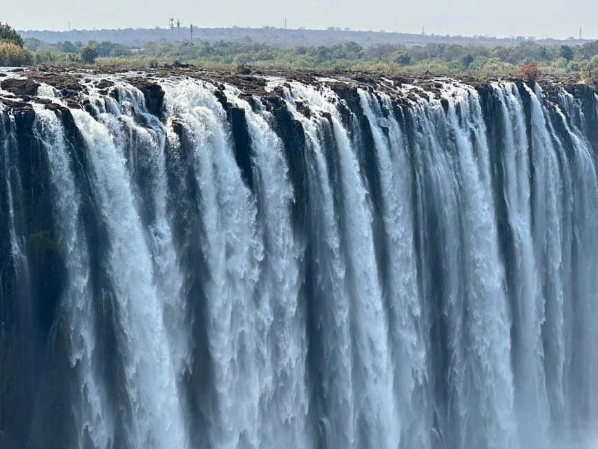 Vicfalls.jpg