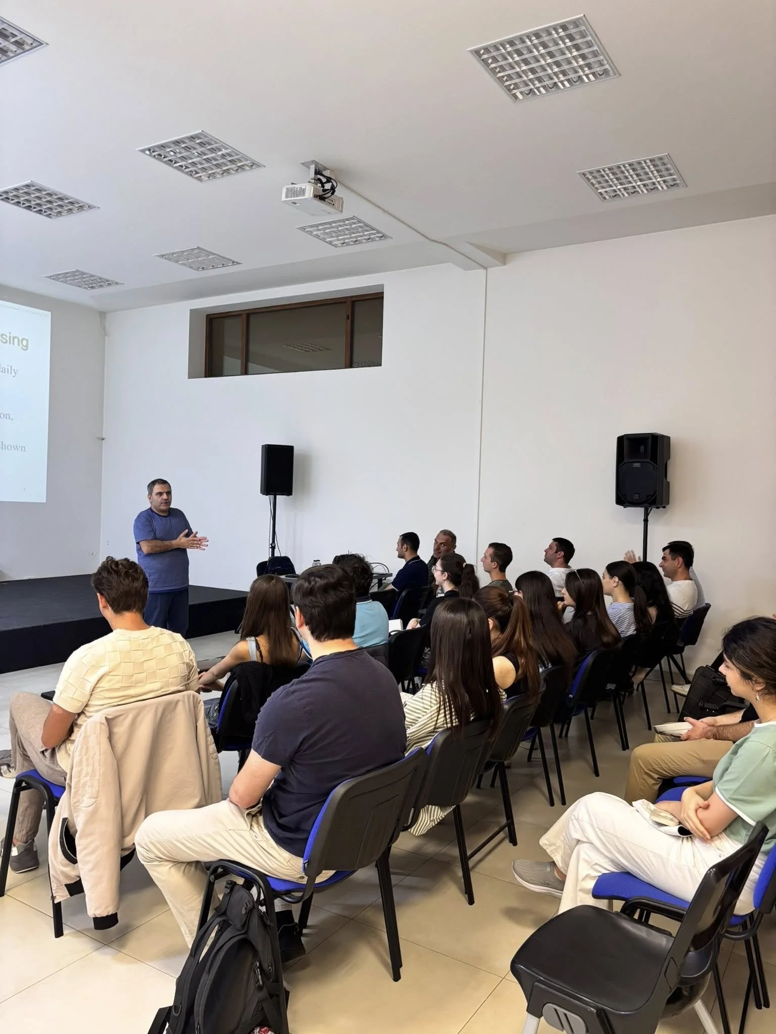 Introductory of Imaging and Video Processing Class