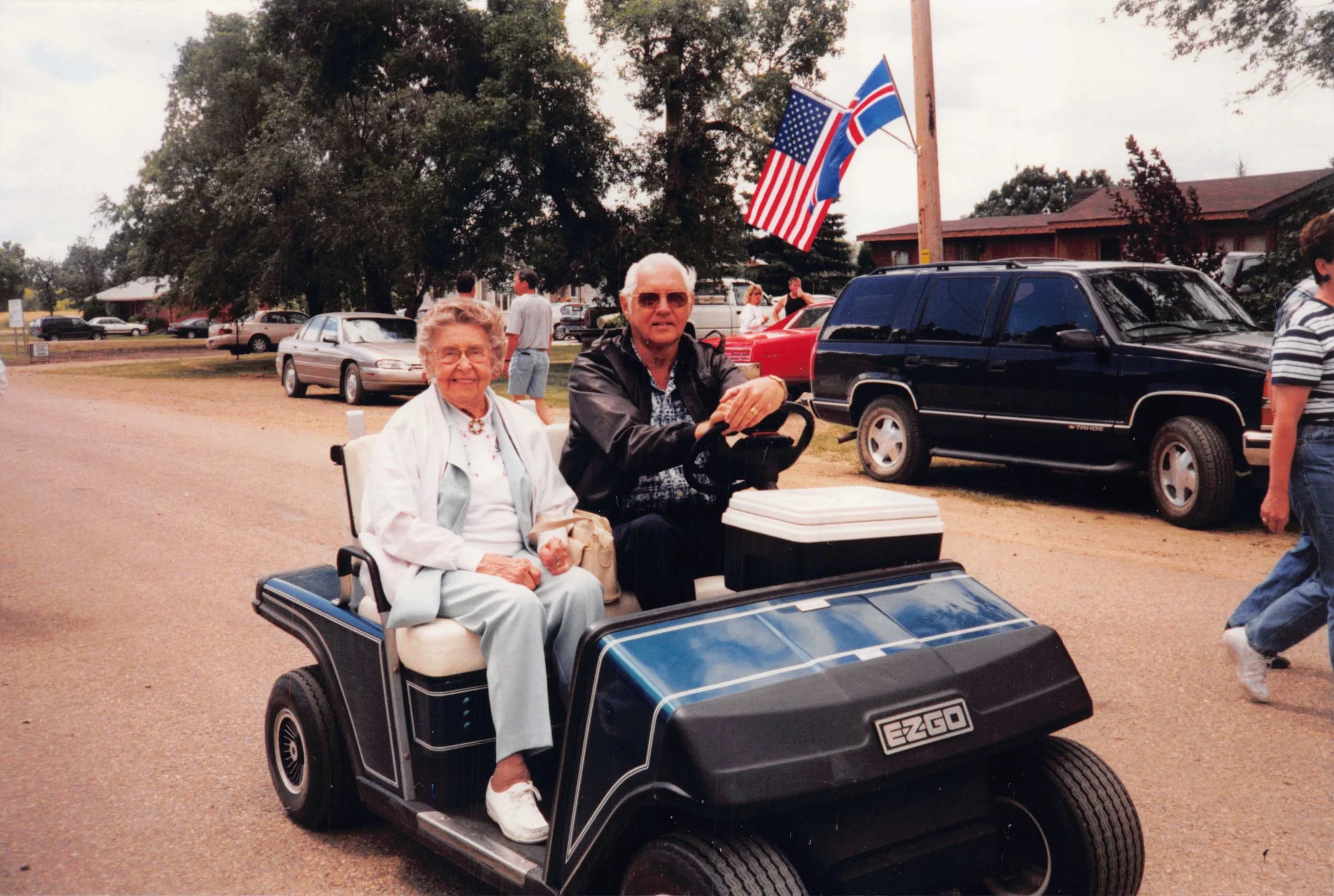 1999 - Mae Meier & Don Myrdal.