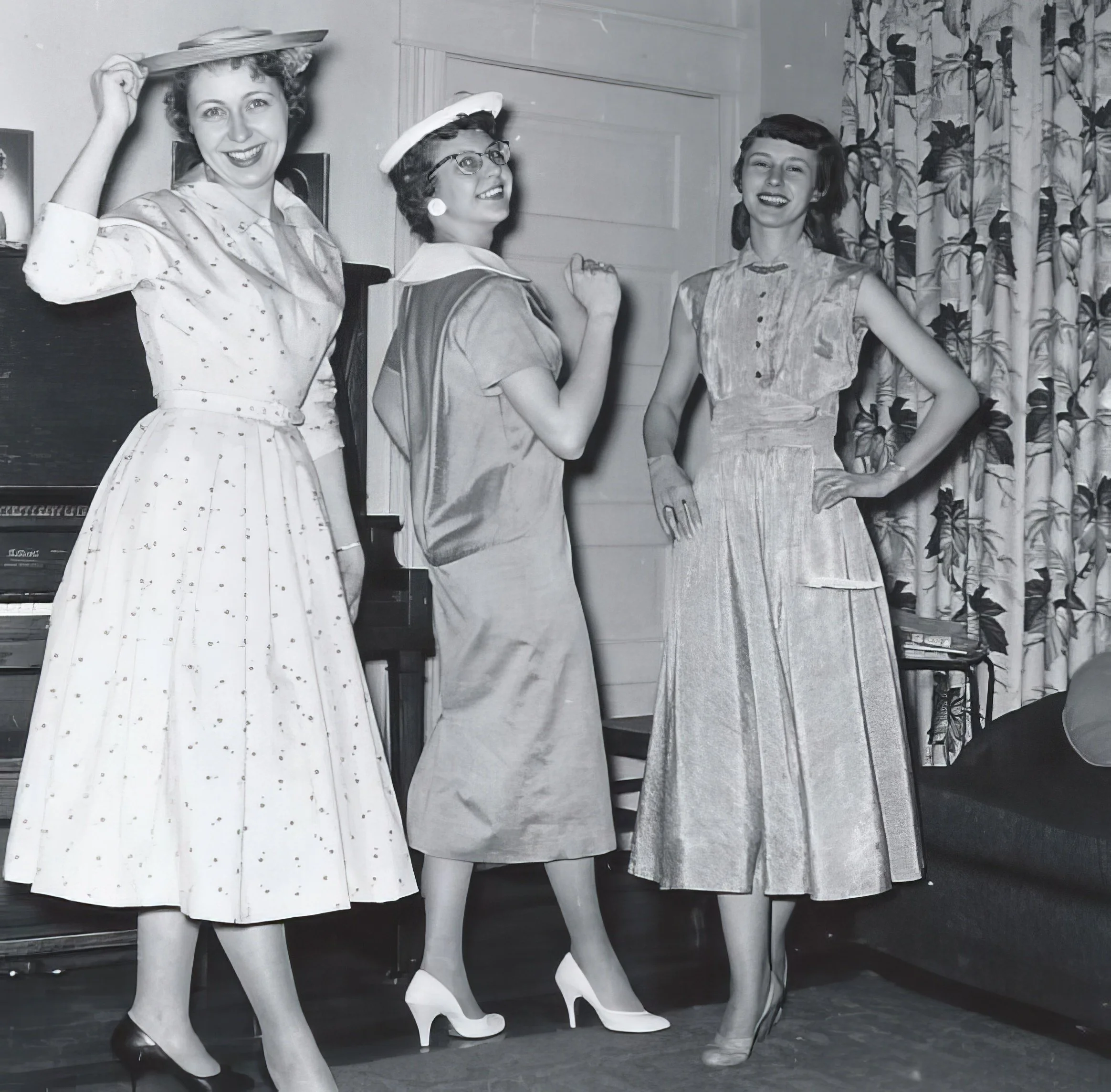 1960s - Marilyn, Gladys, & Dodie Meier.